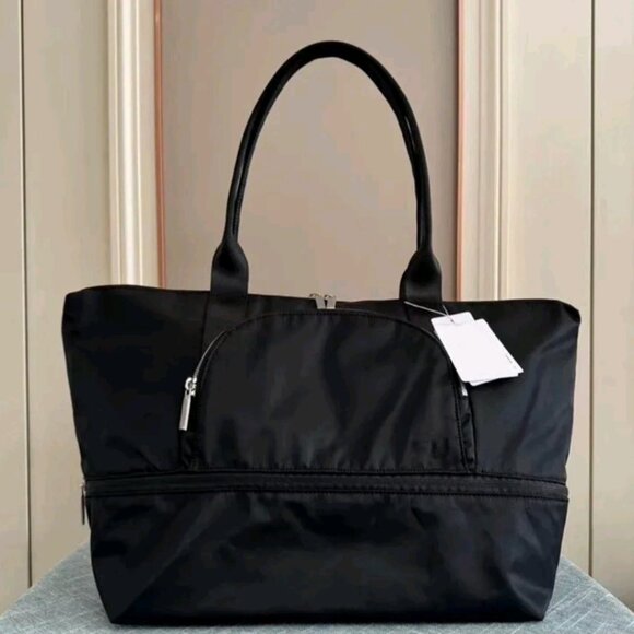 lululemon athletica Handbags - New with tags lululemon weekend bag